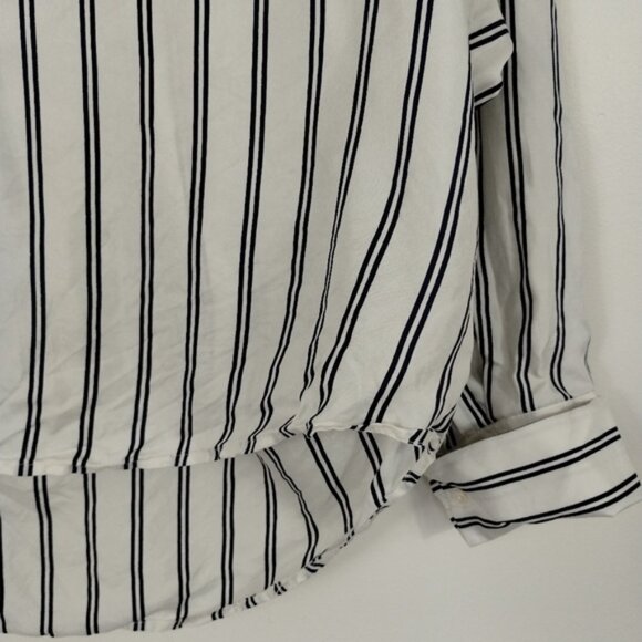 Joie 100% Silk V Neck Blouse Size XS Striped White Black Classic Workcore - Picture 3 of 11
